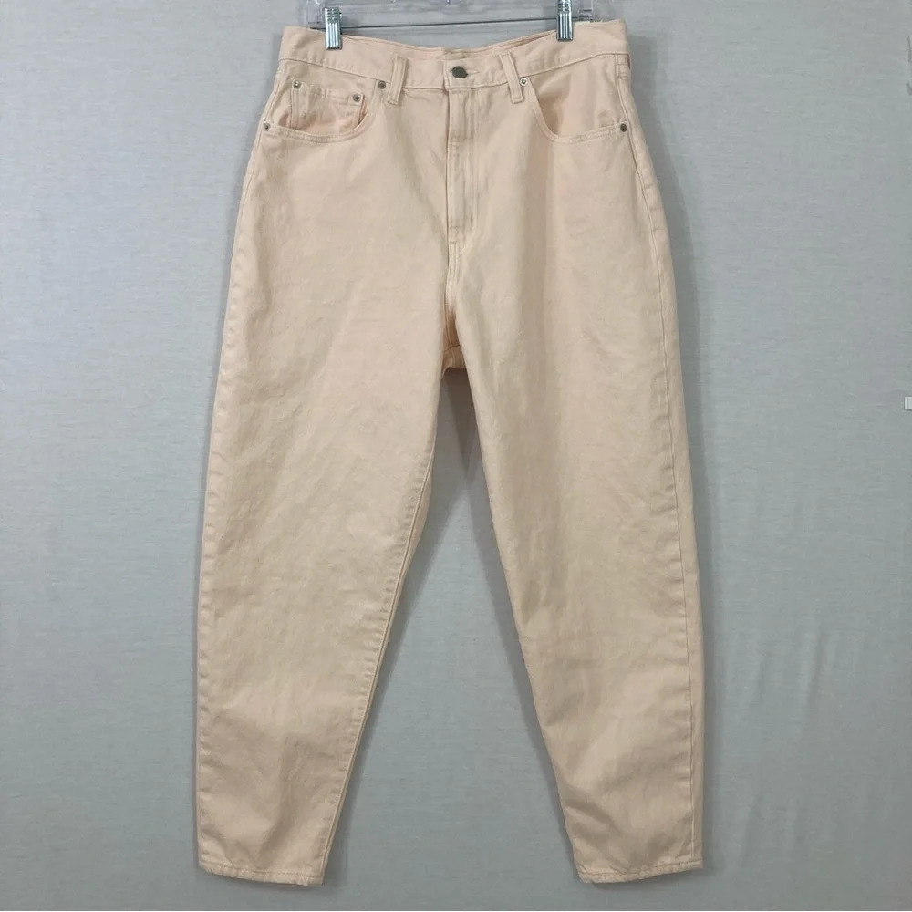 New Levi's Premium High Loose Taper Light Pink Peach‎ Jeans size 33